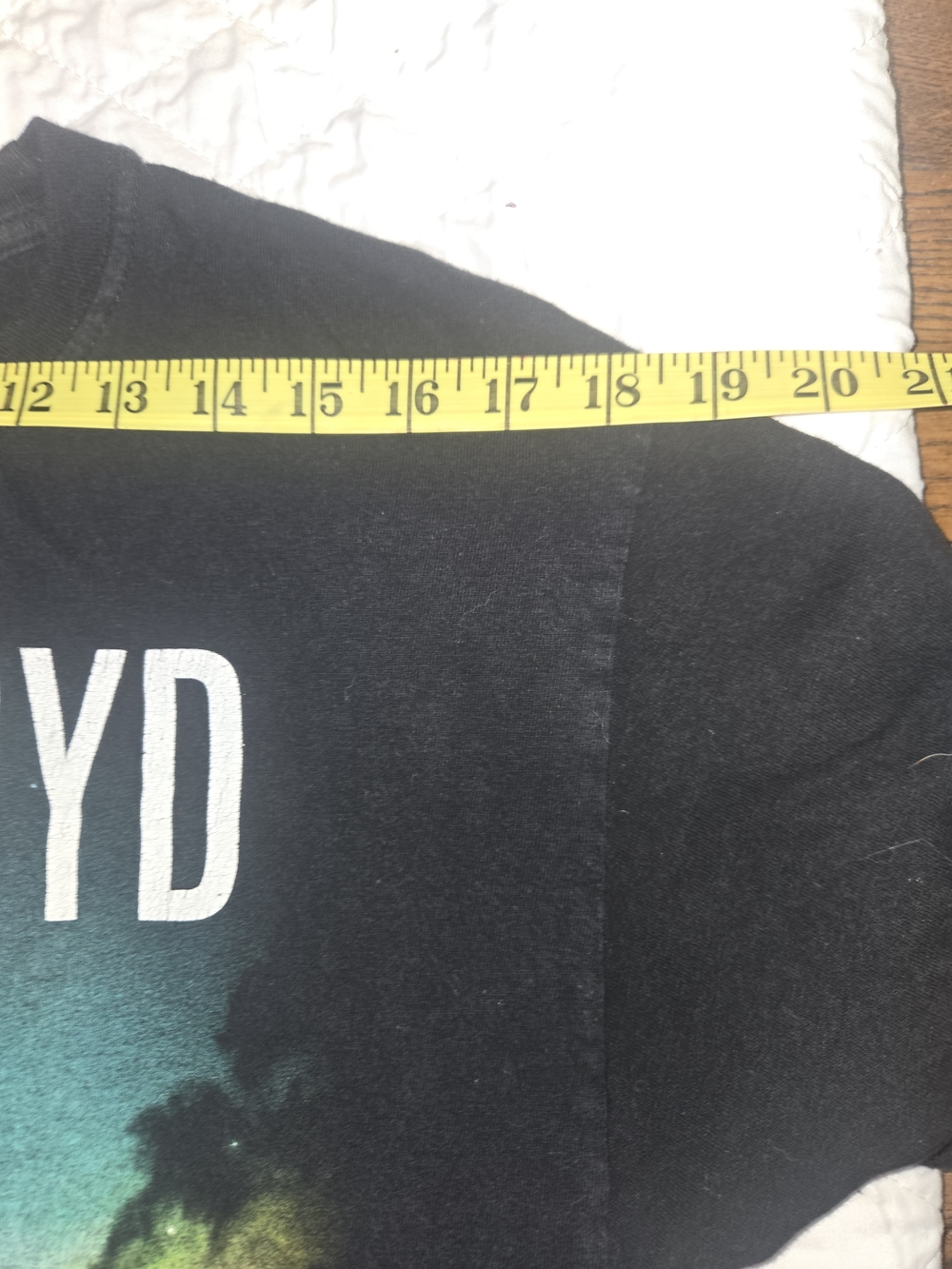 Pink Floyd Men's Medium Black Graphic Tee - Multicolor Prism Design - Picture 7 of 9